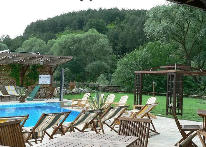 Хотел Complex Barite 3*